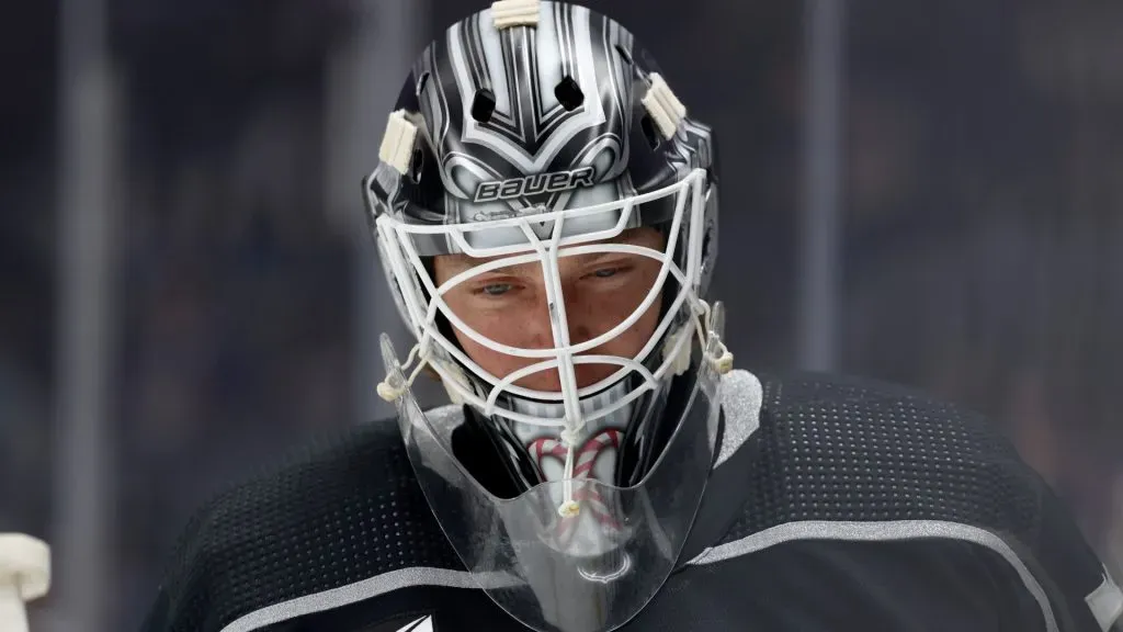 Phoenix Copley playing for the Los Angeles Kings