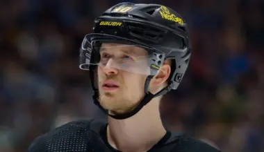 NHL News: Adam Foote sets the record straight on Elias Pettersson’s diminished ice-time with Canucks