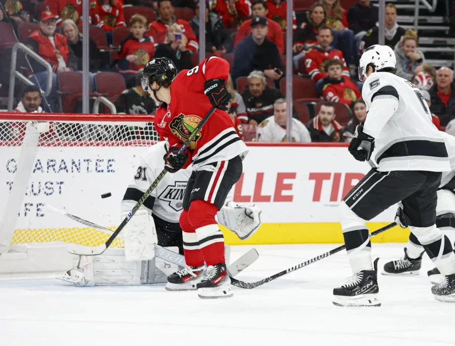 RECAP: Bedard scores in Kings' boring 3-1 victory over the Blackhawks