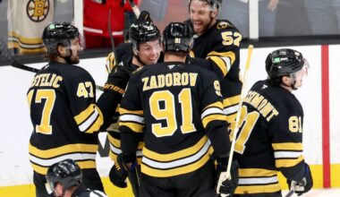 Bruins storm back to beat Islanders, 5-2