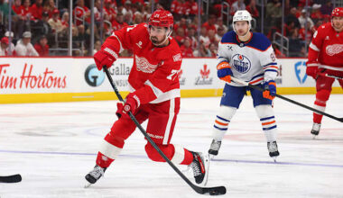 Detroit Red Wings surge to top of Atlantic Division, prepare for challenging road stretch