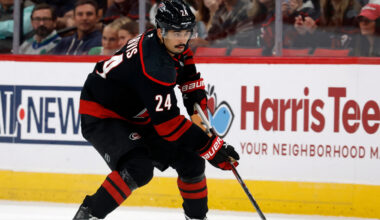 Hurricanes' Seth Jarvis 'doesn't look great' after injury vs. Islanders