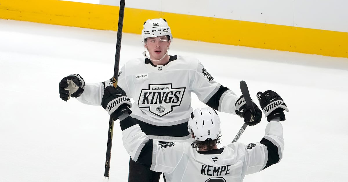 Skate of Thrones | Kings earn key wins on road, but lose Foegele – Annenberg Media