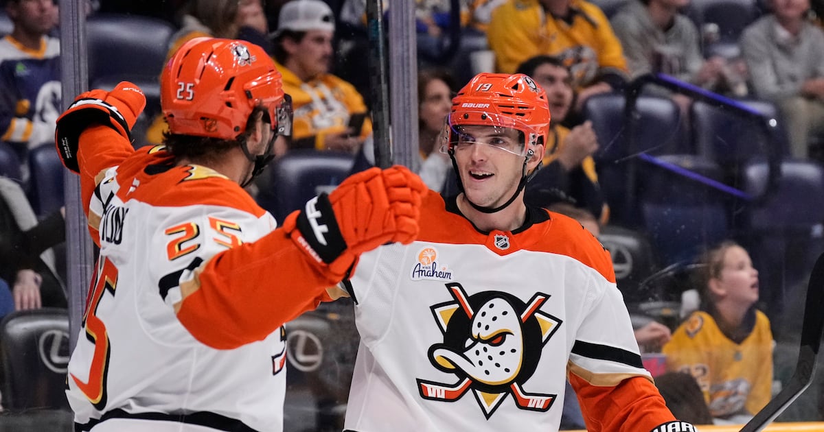 Ducks build momentum with gritty road wins over Nashville and Boston – Annenberg Media