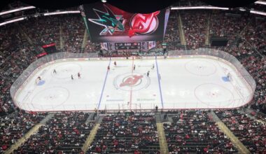 Askarov Bounces Back, But Sharks Lose 3-1