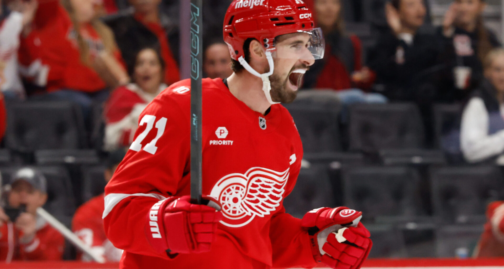 Ramblings – Larkin, Donato, Guenther, Keller, Knight, Demko, LaCombe; Canucks, Wings, Utah Win (Oct 20) – DobberHockey