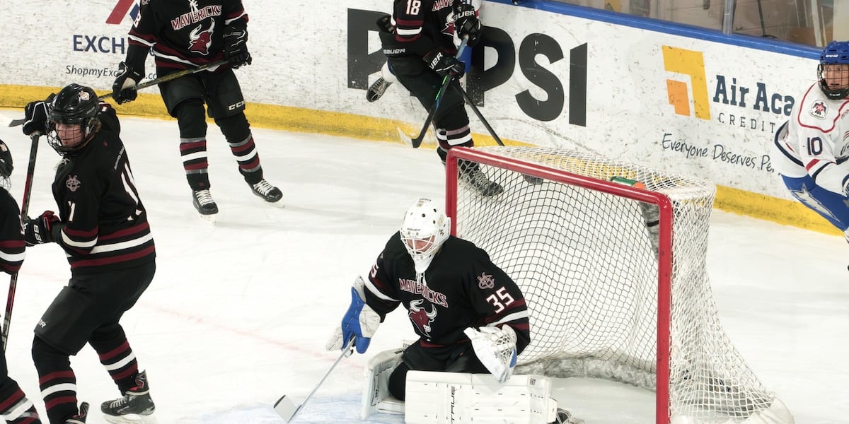 CMU Hockey takes down top ranked team