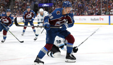 Martin Necas glad the Avs 'gave me some time' to sign extension