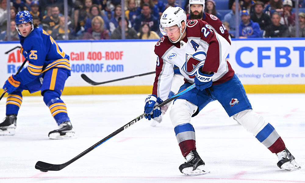 Avalanche cruise past Sabres thanks to two Nathan MacKinnon goals