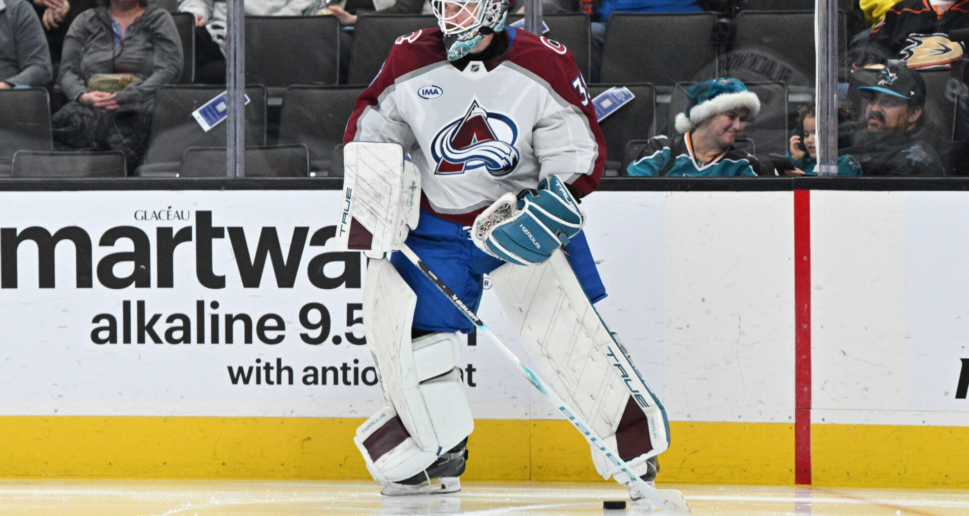 Former San Jose Sharks goalie Mackenzie Blackwood