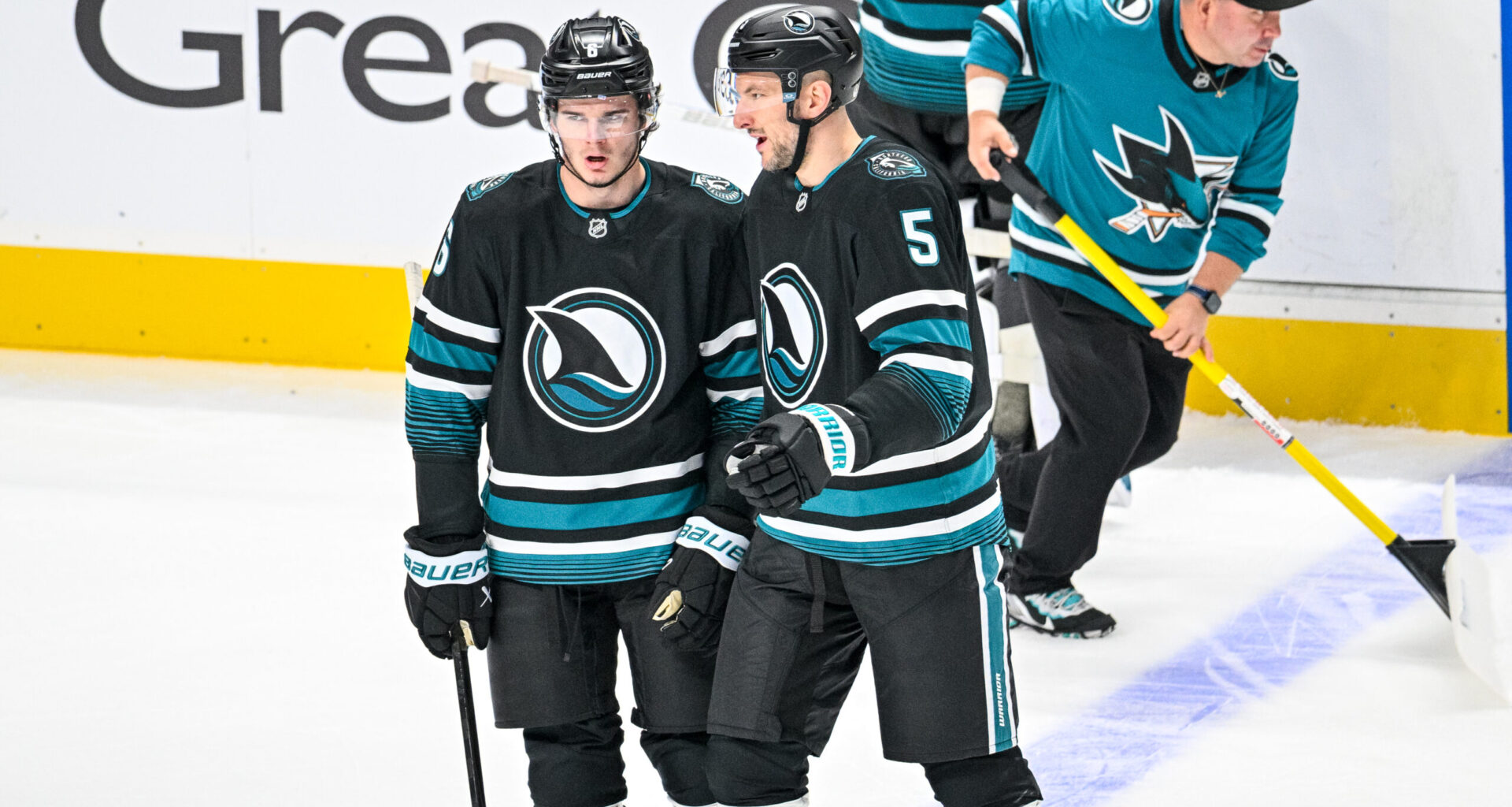 San Jose Sharks defensemen Sam Dickinson and Vincent Desharnais