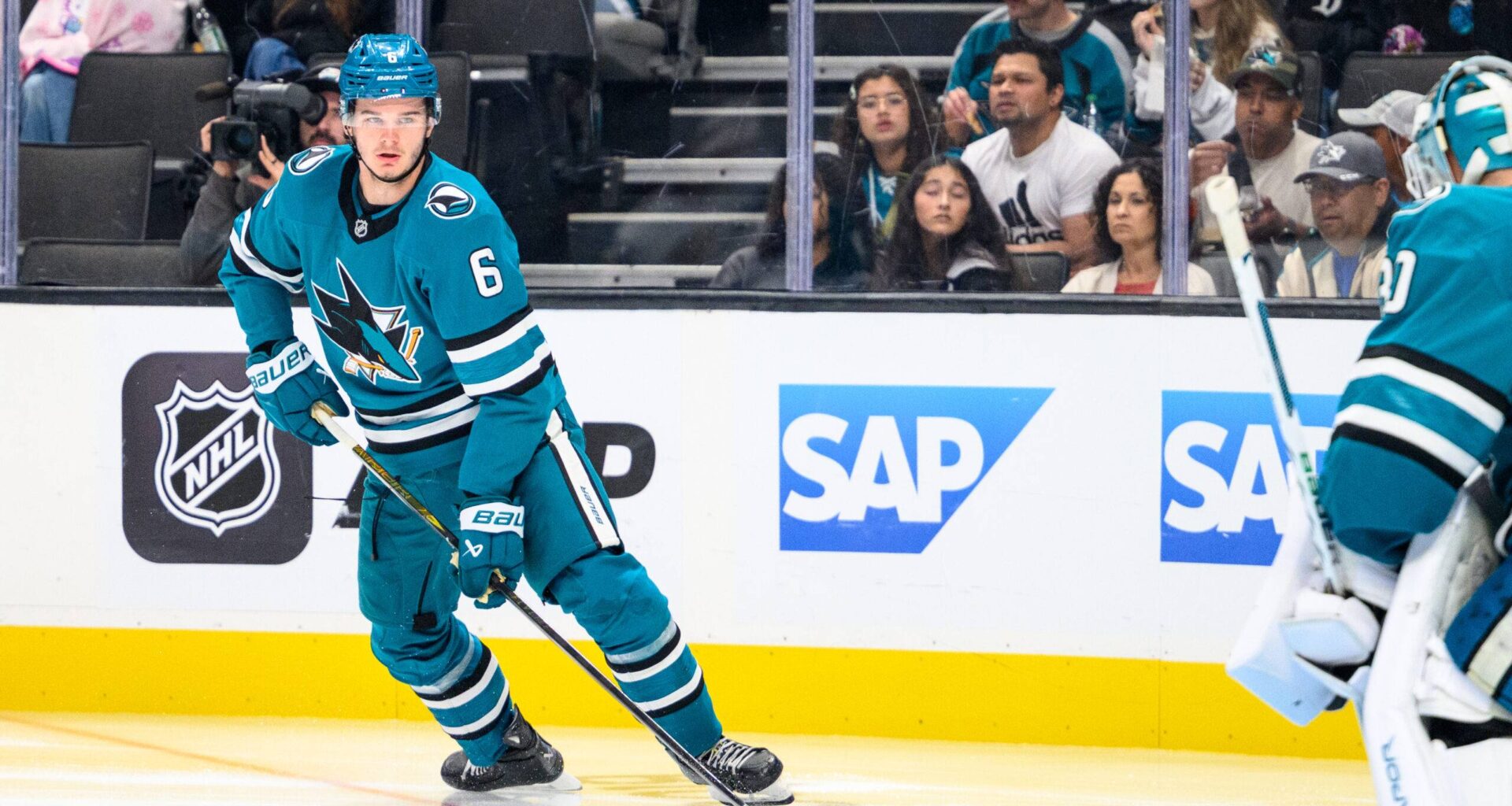 San Jose Sharks defenseman Sam Dickinson