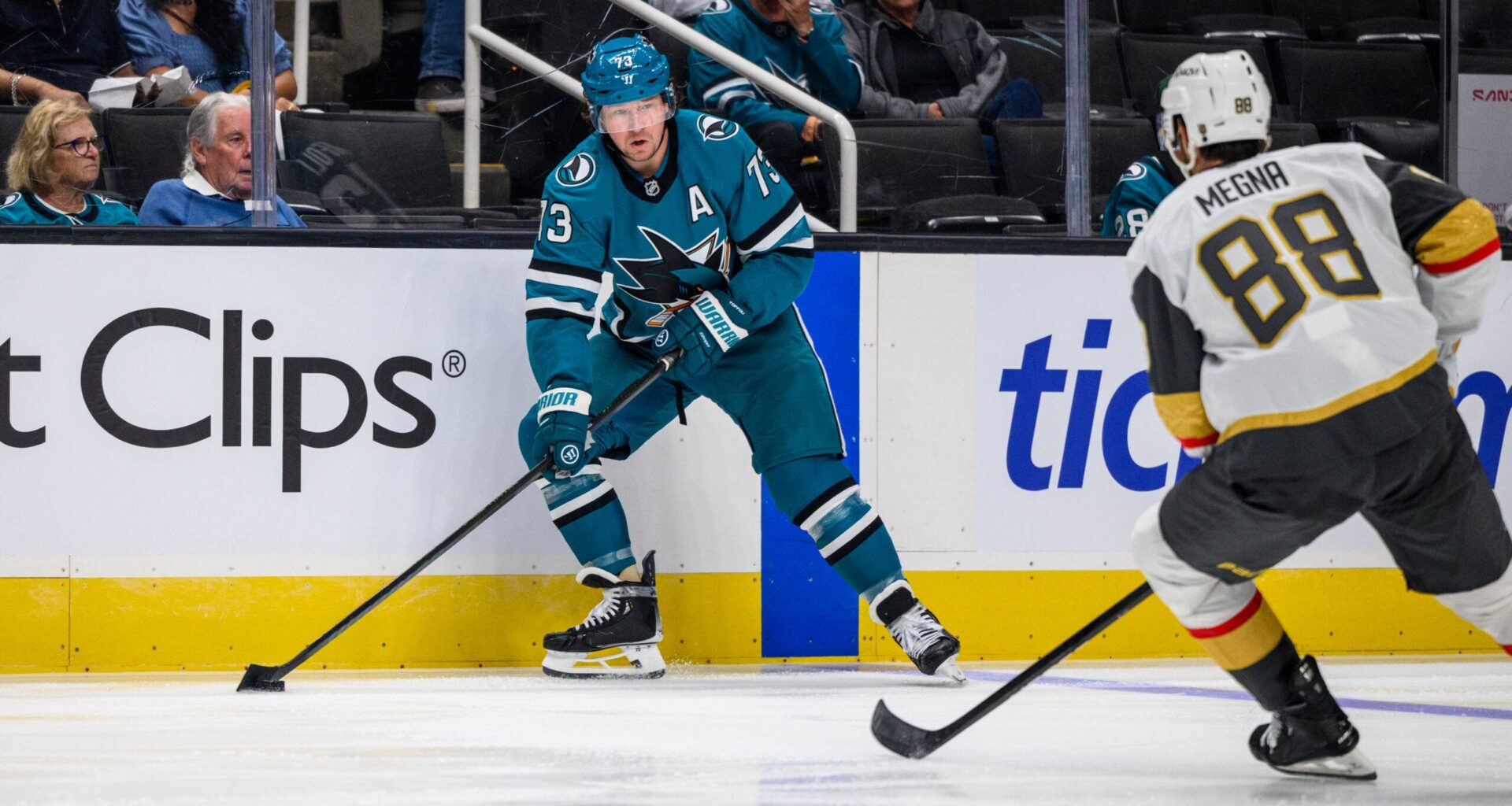 San Jose Sharks forward Tyler Toffoli