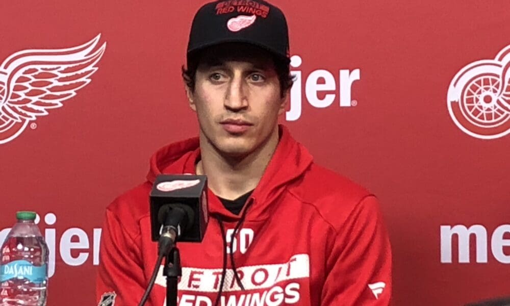 Dominik Shine, Red Wings