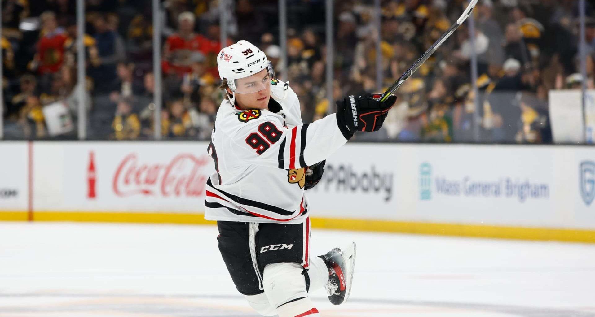 RECAP: Blackhawks earn point in 4-3 loss at Boston