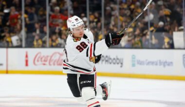 RECAP: Blackhawks earn point in 4-3 loss at Boston