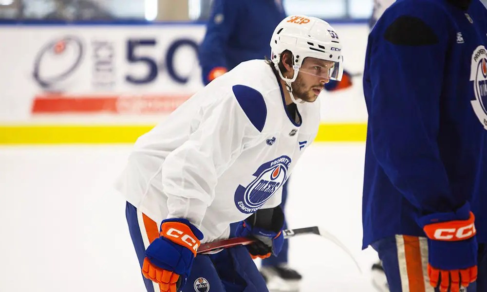 Oilers' Ike Howard Reveals Game Plan for Playing With McDavid
