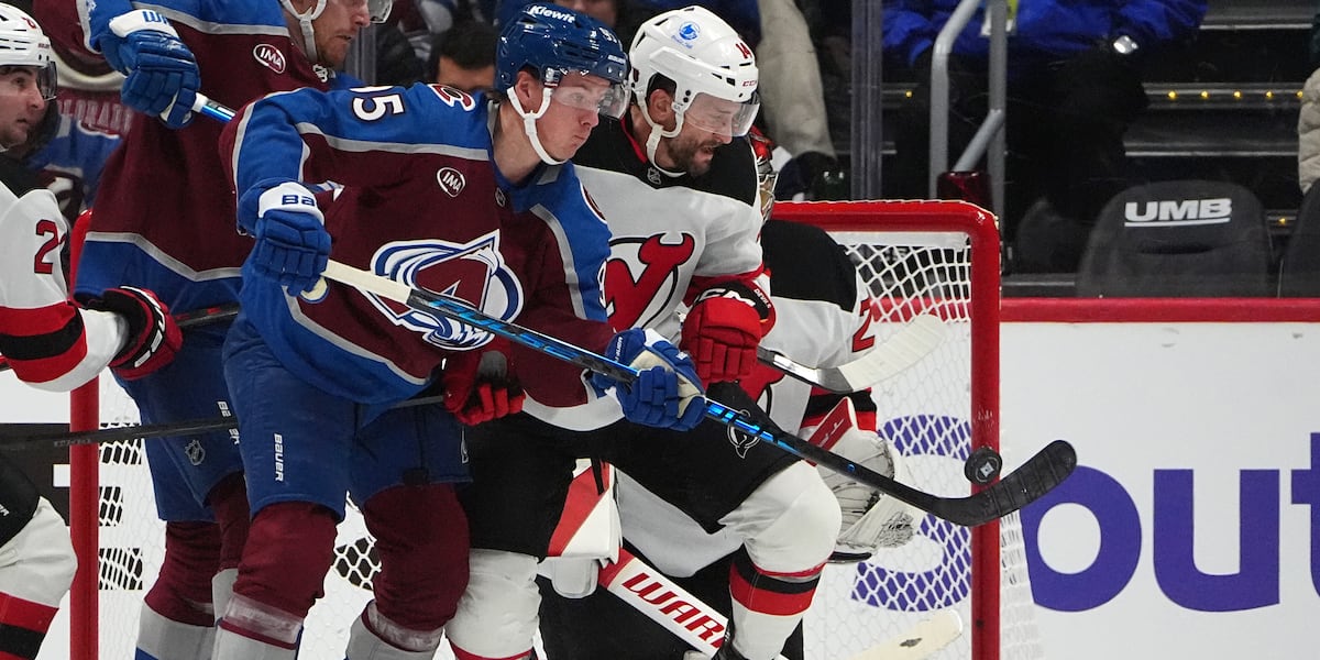 Olofsson’s five-point game leads Avalanche past Devils, ending New Jersey’s win streak