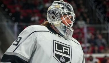 Tampa Bay Lightning claim G Pheonix Copley off waivers from Kings
