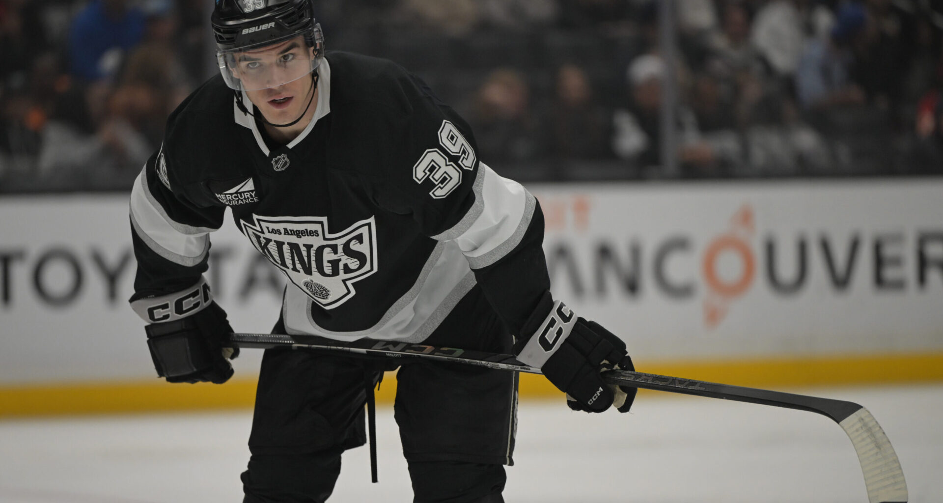 Los Angeles Kings Have Multiple Options for Perry Replacement, But One Candidate Leads - The Hockey Writers - Los Angeles Kings