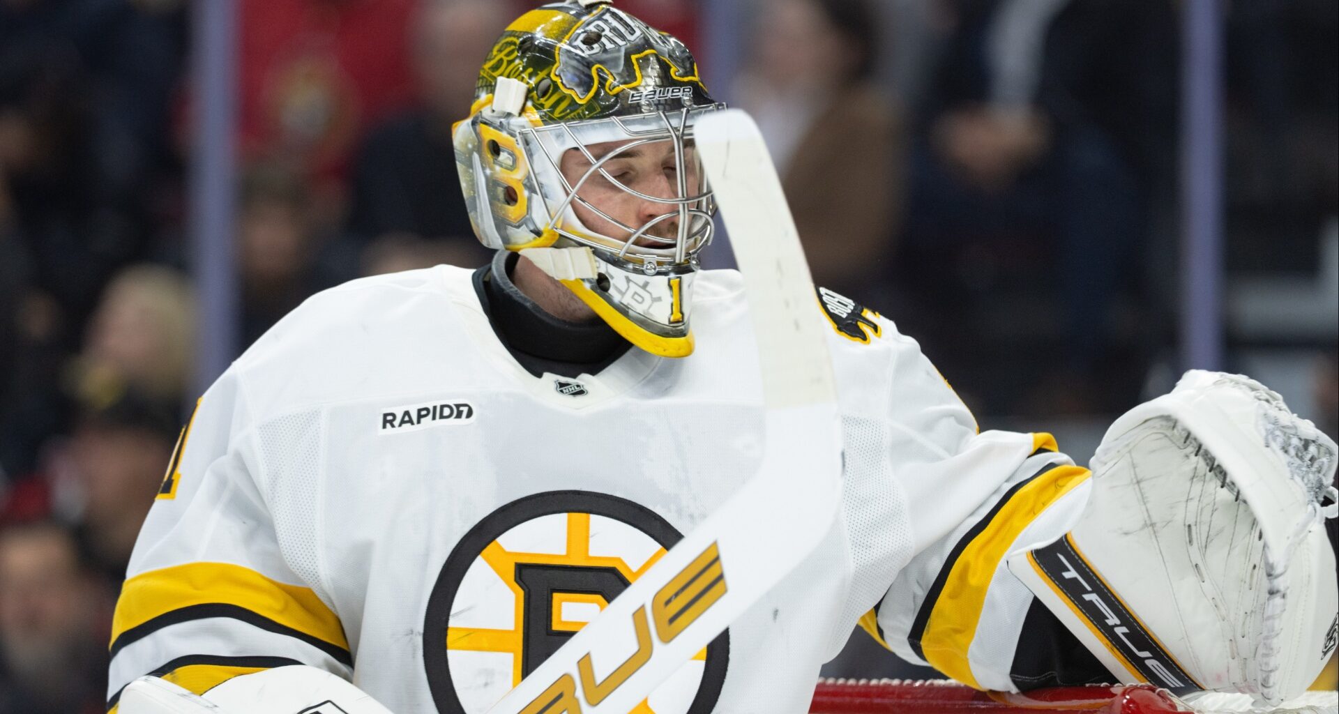 Jeremy Swayman Reveals Message He Sent Bruins After Loss