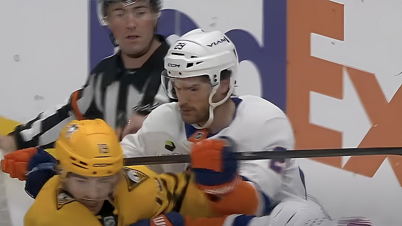 Jonathan Drouin crosschecks Connor Dewar