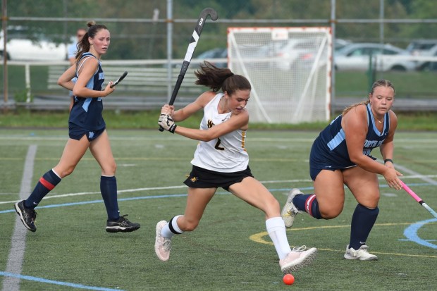 Central Bucks West's Aida Ierubino, 2, shoots against North Penn during their game on Thursday, Sept. 25, 2025. (Mike Cabrey/MediaNews Group)