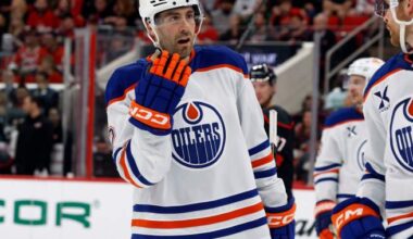 Evan Bouchard has a mistake-prone game in the Oilers’ loss to the Islanders - Edmonton