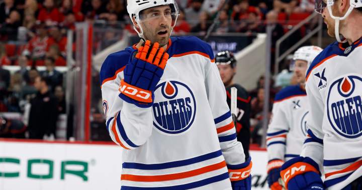 Evan Bouchard has a mistake-prone game in the Oilers’ loss to the Islanders - Edmonton