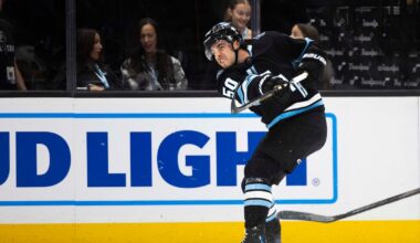 Utah Mammoth lose 3-2 to Los Angeles Kings in preseason game – Deseret News