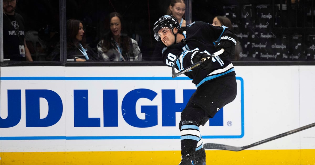 Utah Mammoth lose 3-2 to Los Angeles Kings in preseason game – Deseret News