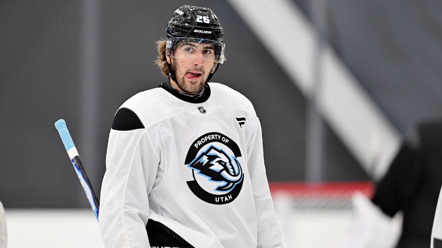 Dmitriy Simashev, Utah Mammoth....