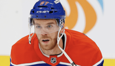 Insider: Connor McDavid 'Quietly' Wearing Oilers Unofficial Assistant GM Hat