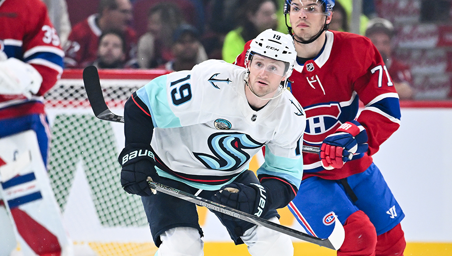 Seattle Kraken Jared McCann...