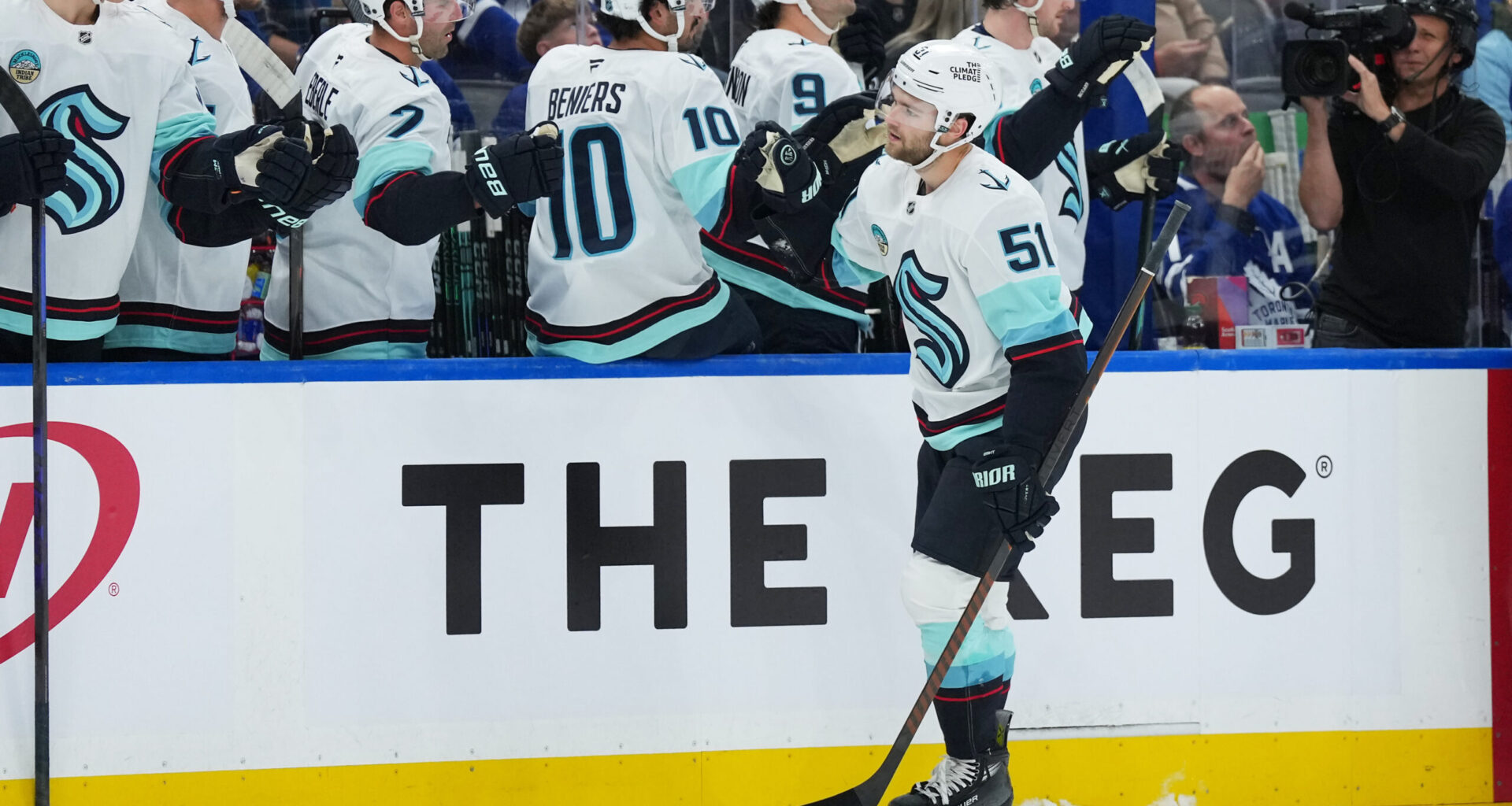 Shane Wright Scores in 100th NHL Game - The Hockey Writers - NHL News