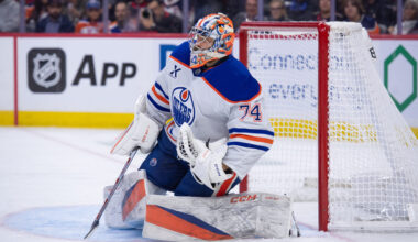 Oilers’ Stuart Skinner Records 100th Career Win - The Hockey Writers - Edmonton Oilers