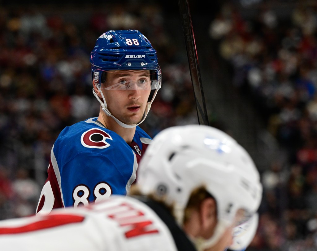 What happens with Martin Necas could define this Avalanche season