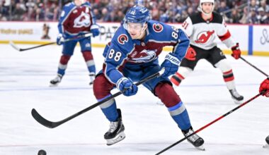 Avalanche signs Martin Necas to 8-year contract extension, source says