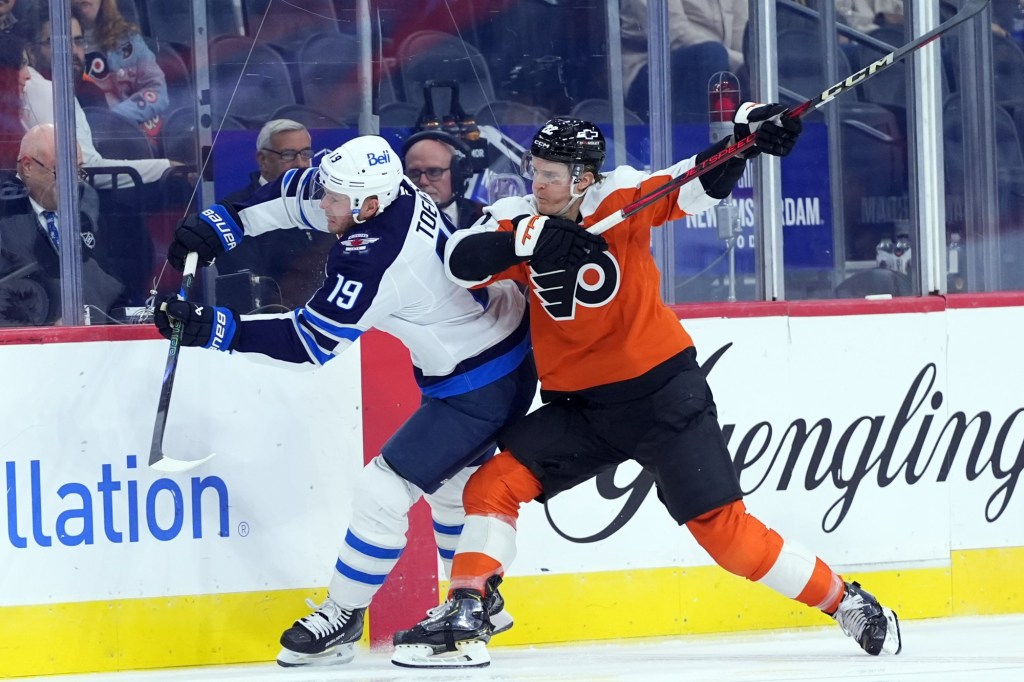Flyers finish tough stretch in schedule with 5-2 loss to Jets