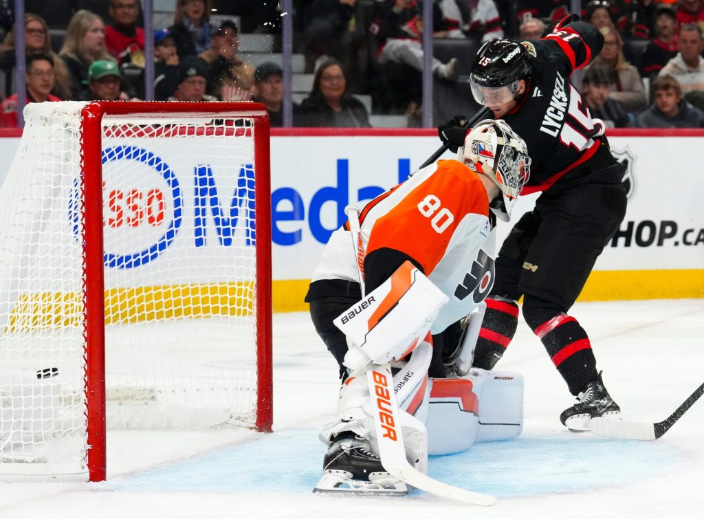 Flyers still looking for first road win after loss at Ottawa