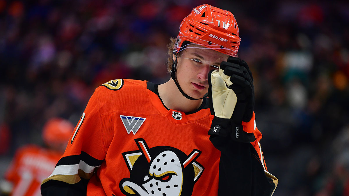 Anaheim Ducks center Trevor Zegras (11) during the second period at Honda Center.