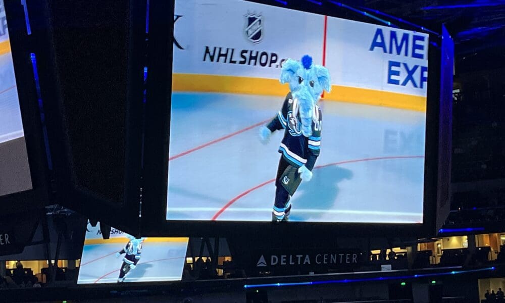 Mammoth Stomp Sharks 6-3 | San Jose Hockey Now