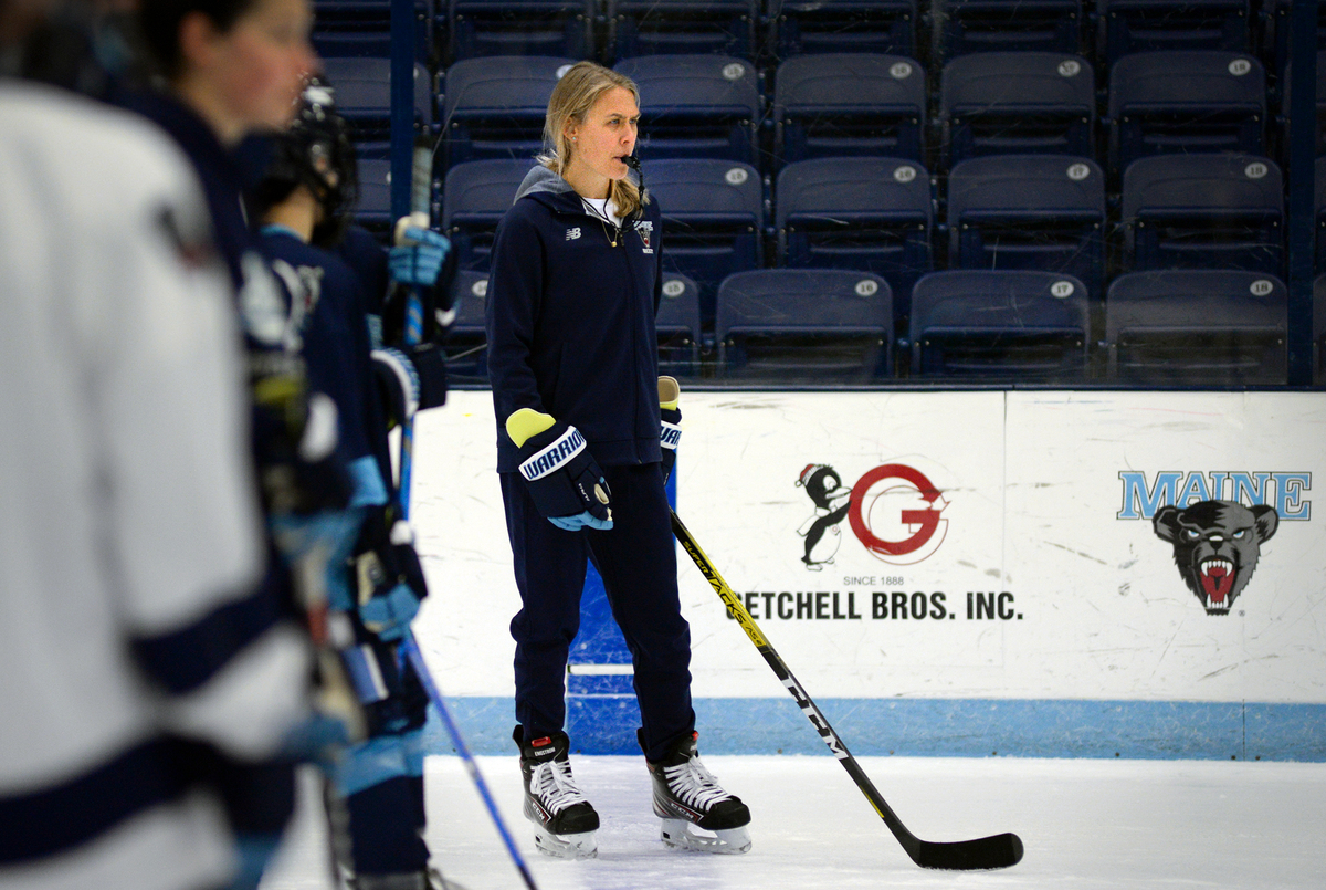 UMaine women’s hockey to take on national champs Wisconsin