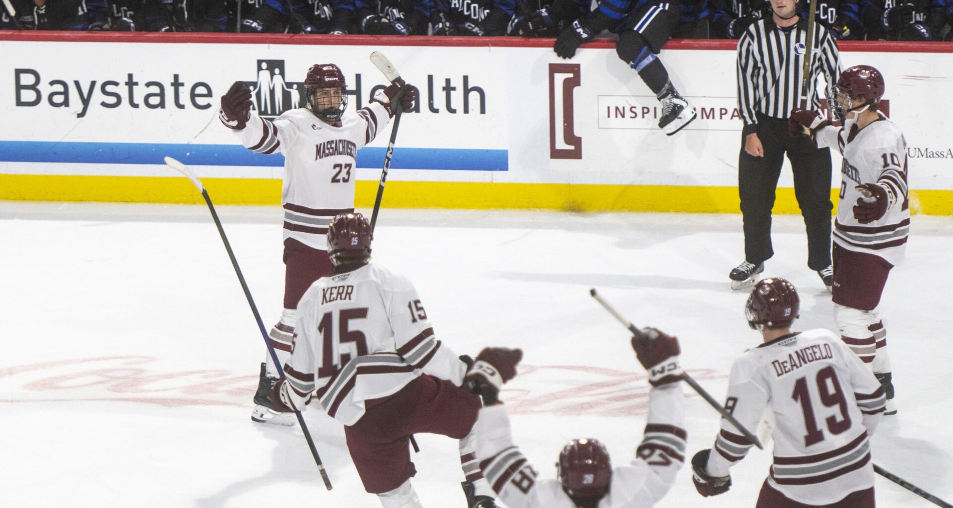 UMass hockey edges Bentley in overtime thriller