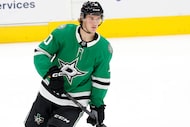 Dallas Stars center Oskar Bäck (10) skates in warm-ups prior to the game against Minnesota...