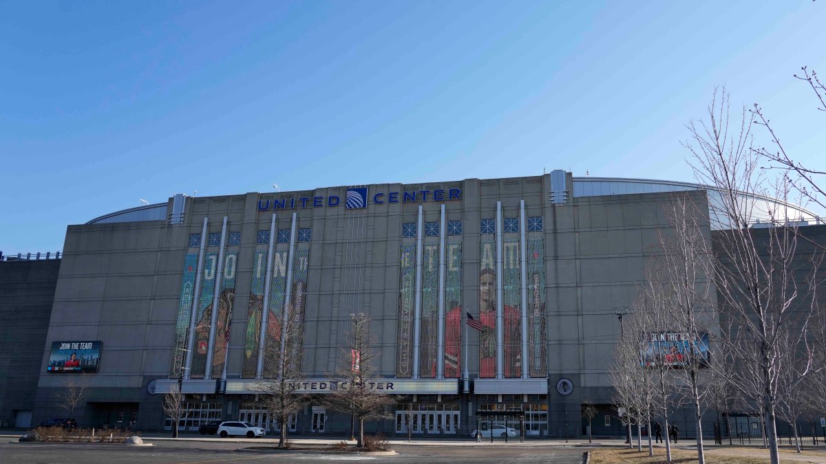 Big change coming for Bulls, Blackhawks fans at United Center – NBC Chicago