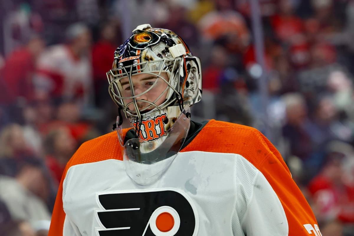 Golden Knights sign Carter Hart to two-year deal