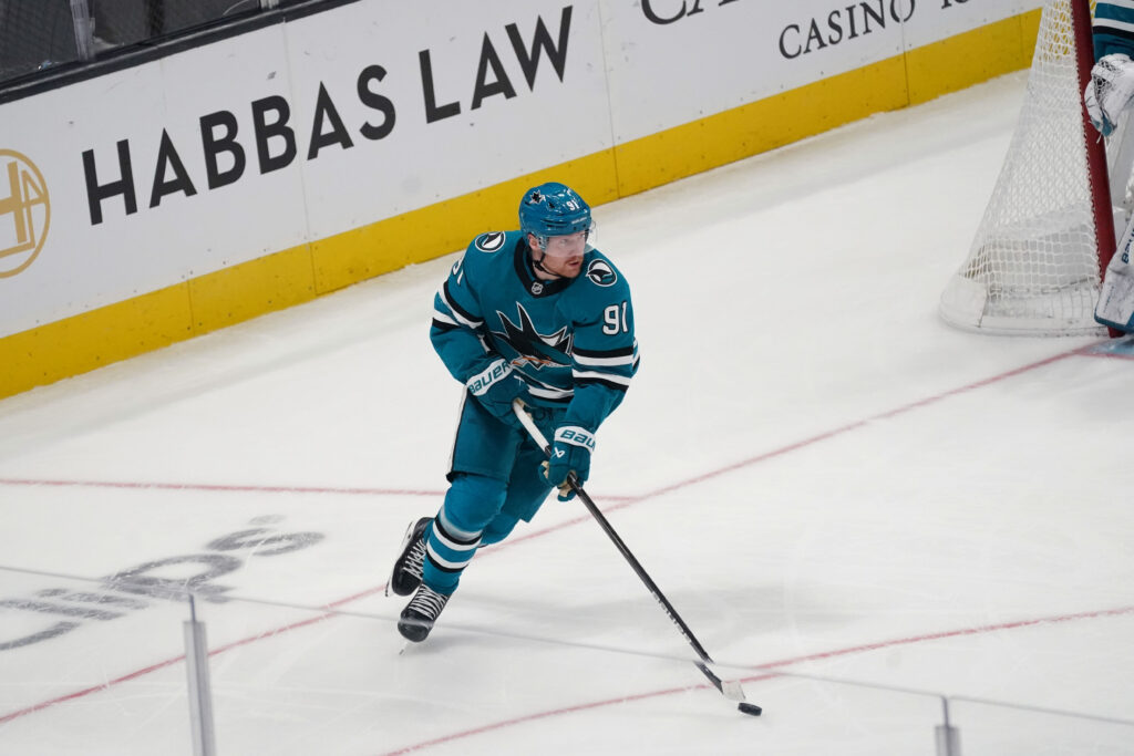 Philadelphia Flyers Acquire Carl Grundström