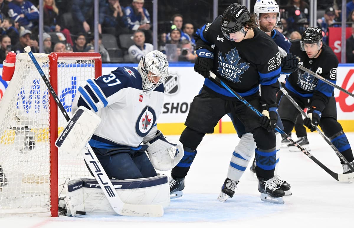 How many Canadian teams will make the playoffs in 2026?