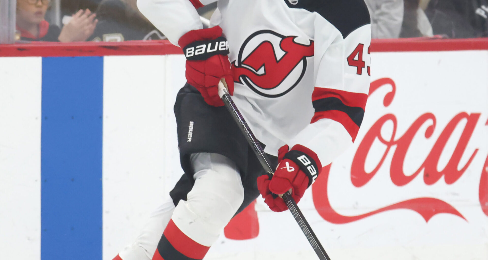 New Jersey Devils Extend RFA Defenceman